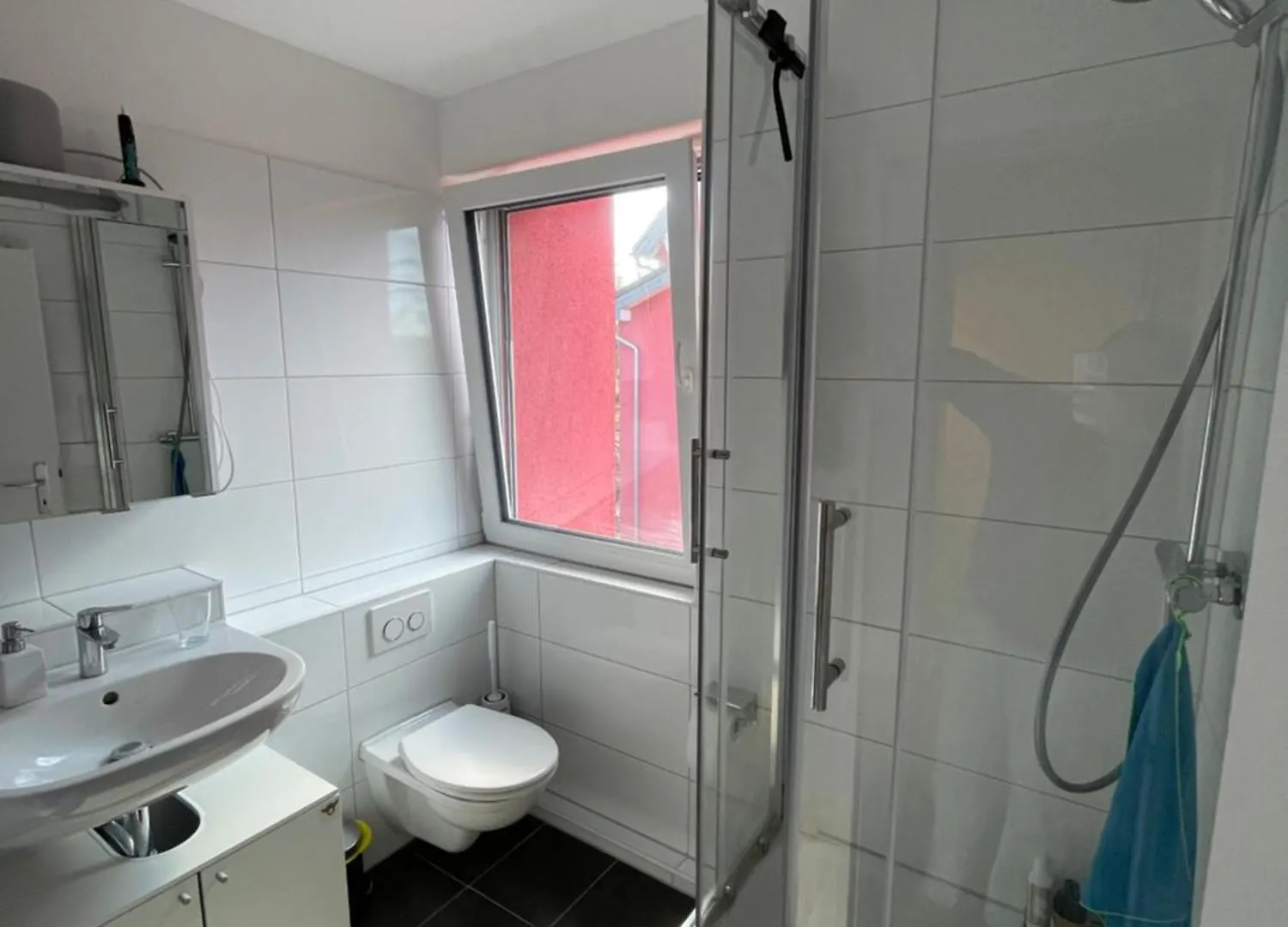 Moderne Zimmer In Koeln Lindenthal Apartment